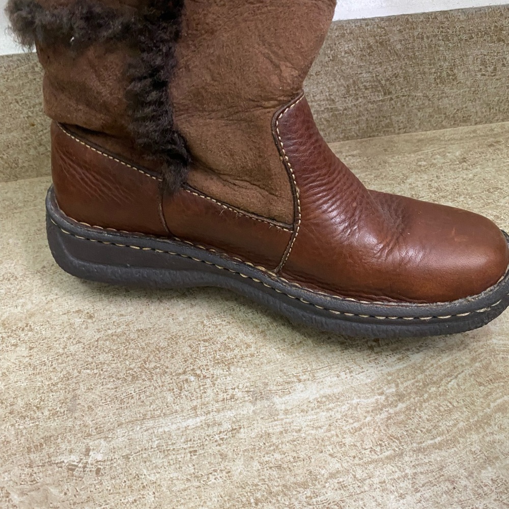 Born Brown Shearling Lined Women's Boots - Picture 8 of 15